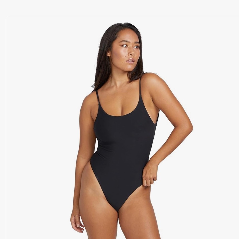 VOLCOM SIMPLY SEAMLESS SWIMSUIT (BNWT)